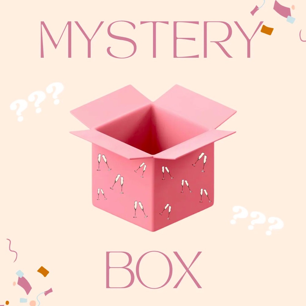 Women’s Clothing - Mystery Box